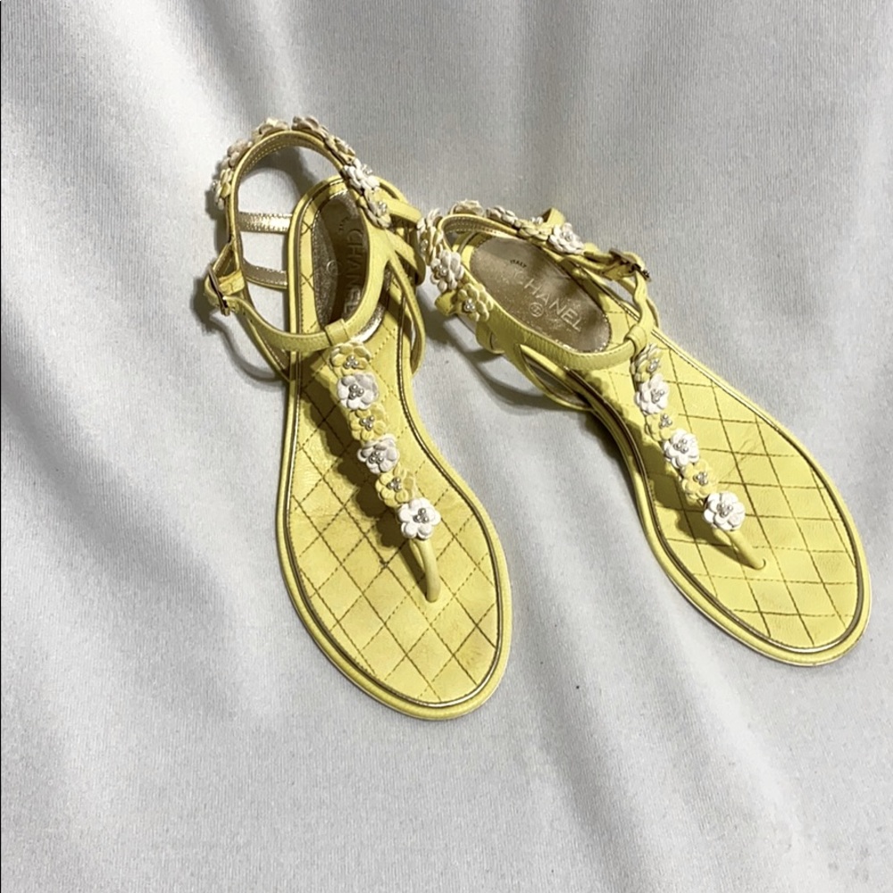 Chanel - sandals